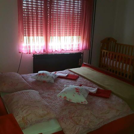 Apartman Luka Оґулин Екстер'єр фото